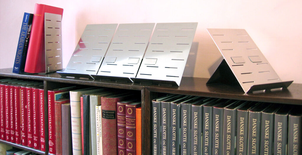 EXPERT BOOKSTAND by Kontor Brise, 2003. Design: Jacob Würtzen